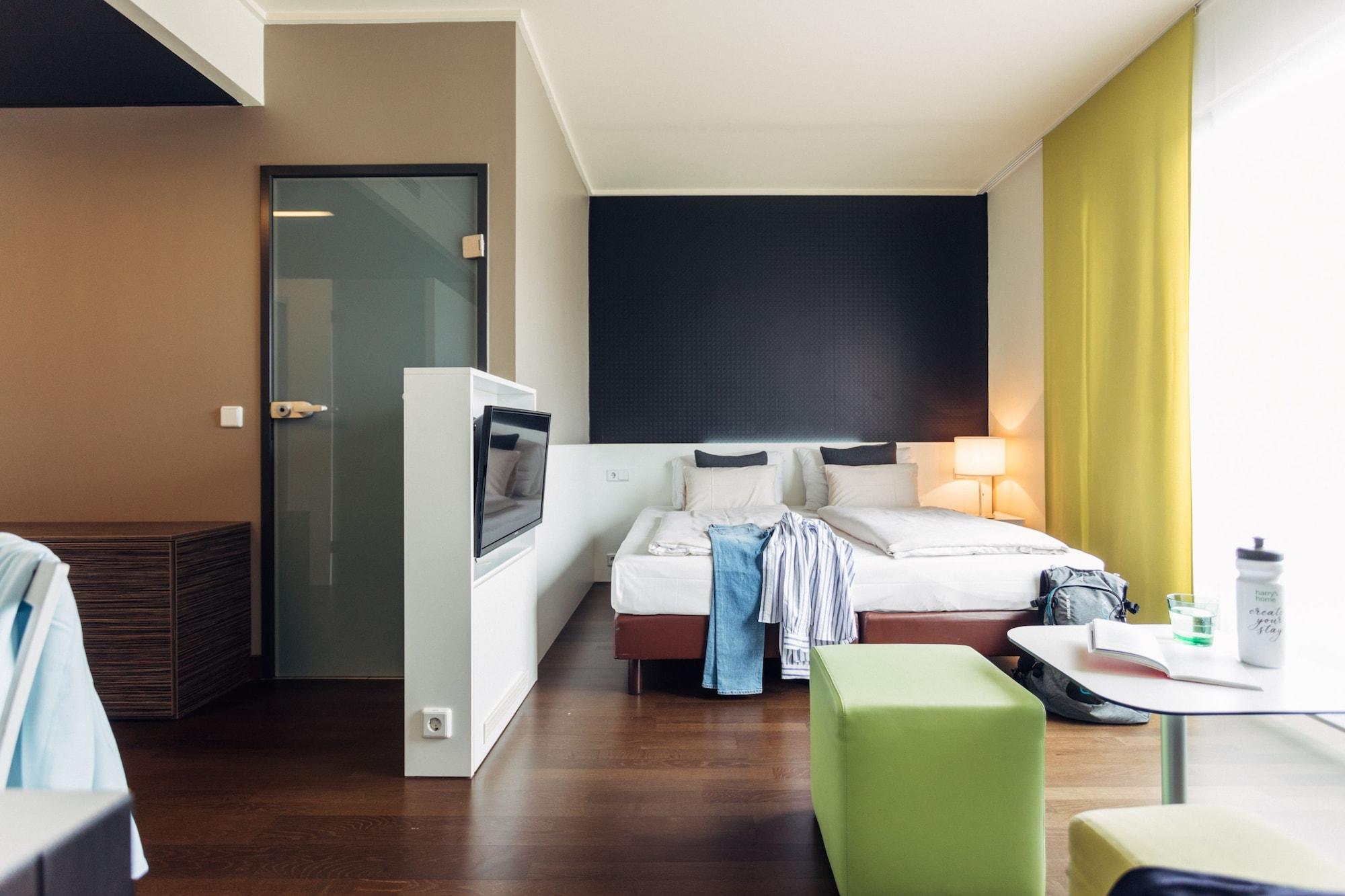 Harry'S Home Linz-Urfahr Hotel & Apartments Bagian luar foto