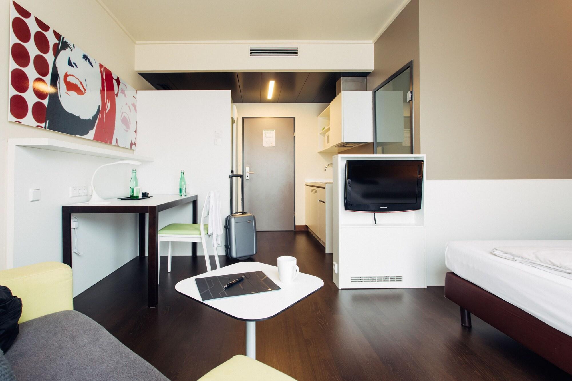 Harry'S Home Linz-Urfahr Hotel & Apartments Bagian luar foto